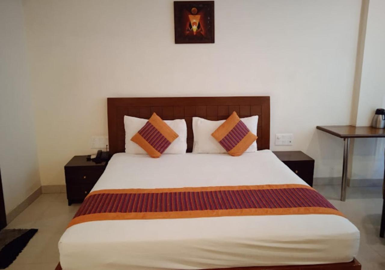 Hotel Zion Inn バラナシ エクステリア 写真